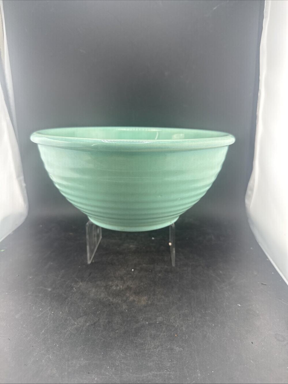 Vintage Bauer Pottery Jade Green Ringware Mixing Bowl USA